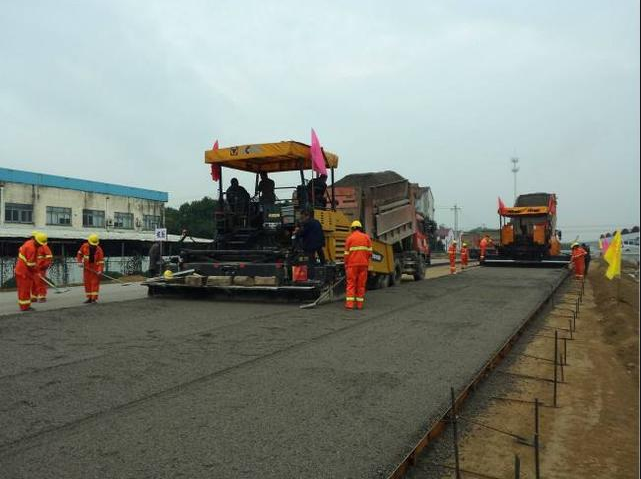 濟(jì)南瀝青料在什么溫度下會(huì)發(fā)揮出好性能？